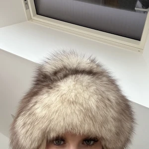 Pälsmössa - Pälsmössa storlek 56🤎 