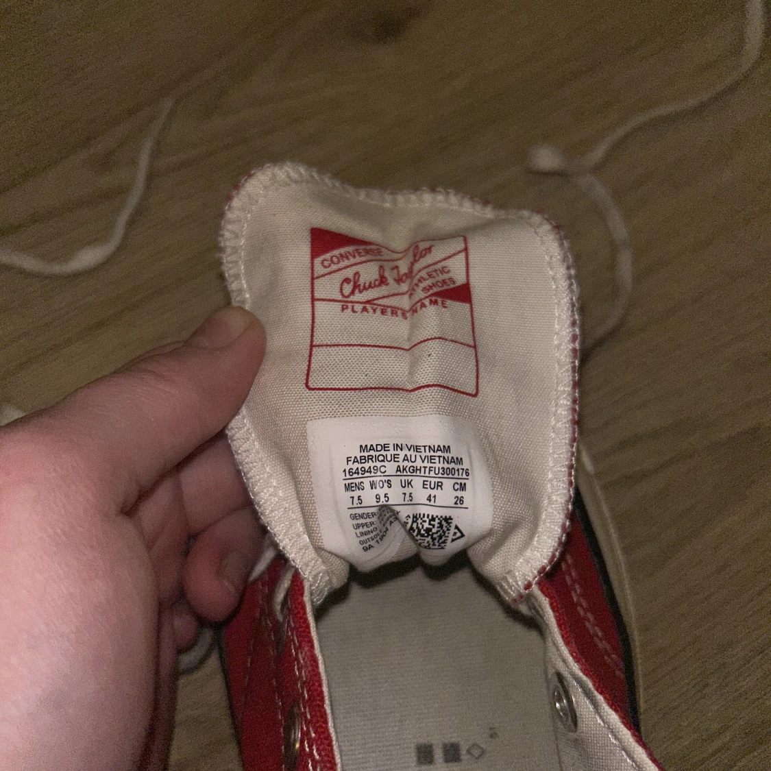 Röda Converse Sneakers - 91