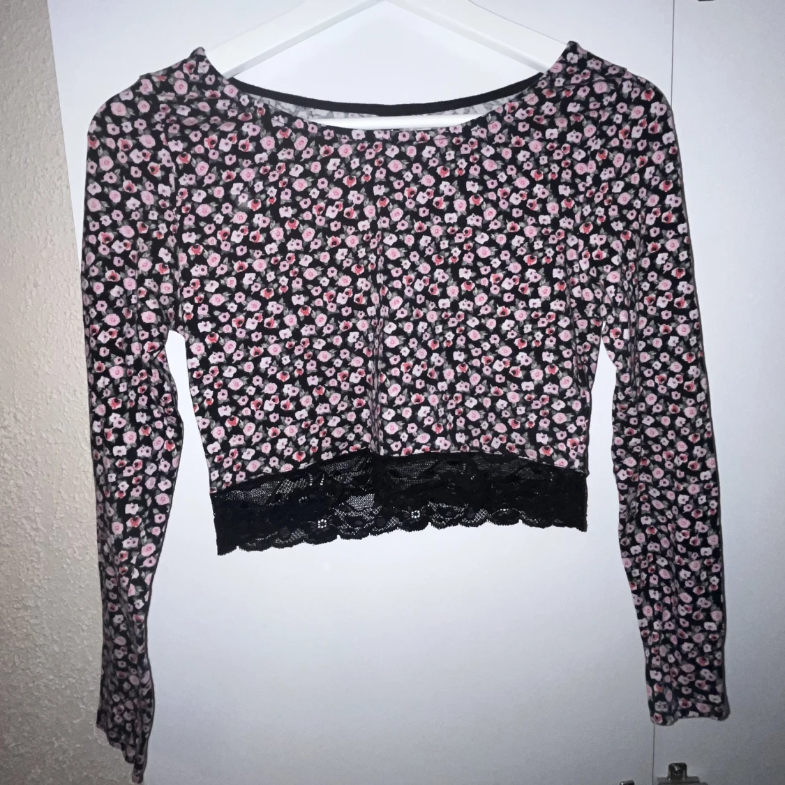 Söt lace croptop - 91