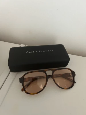 Corlin eyewear - Solglasögon från Corlin eyewear, nypris 1199kr!