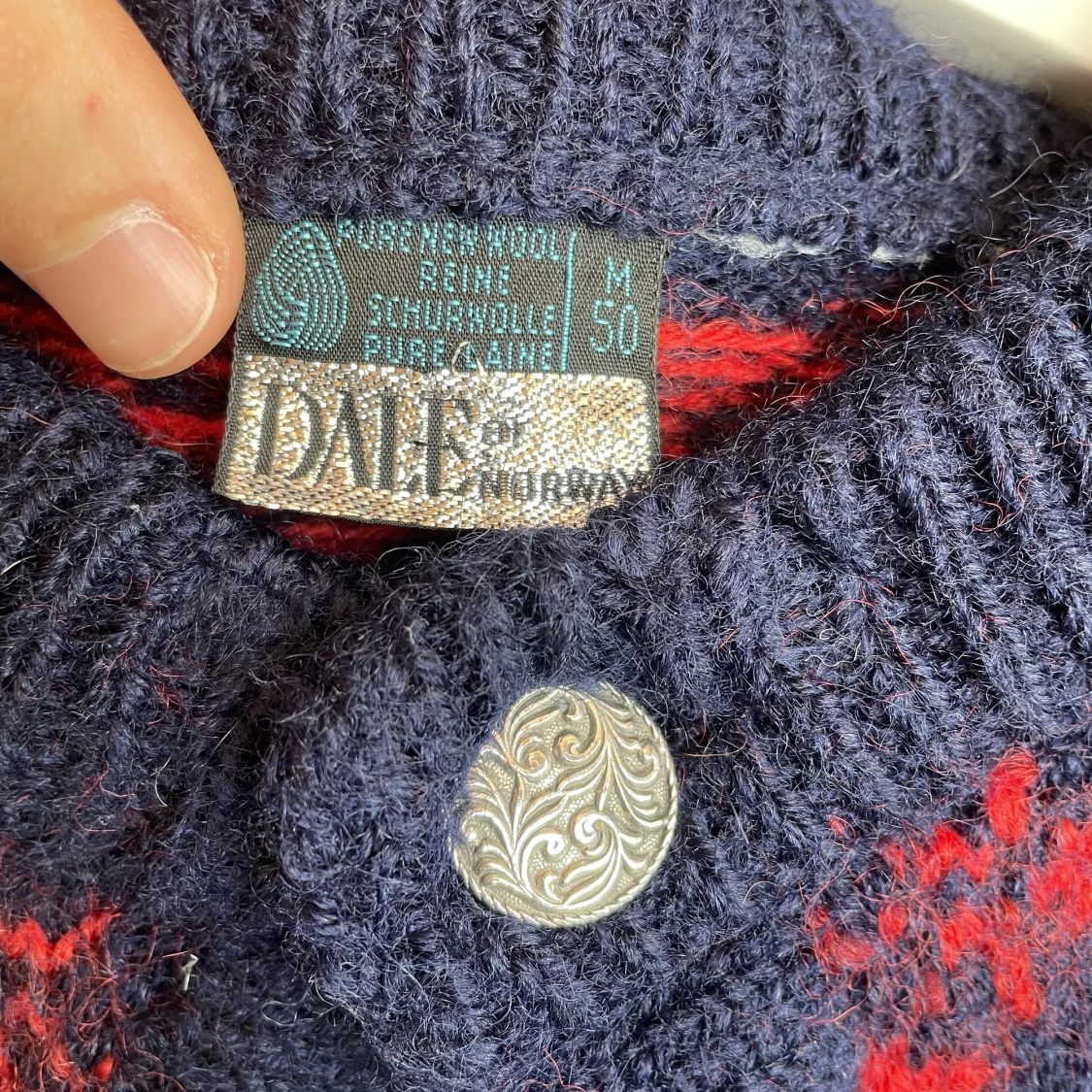 Stickad kofta i ull - 91