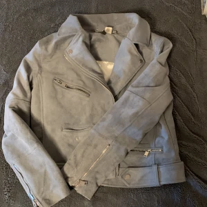 Jacka hm - Storlek 40 Fin oversized på mig som är 36-38