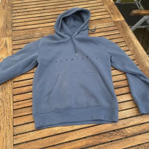 Jack&Jones Hoodie Medium - Bra skick