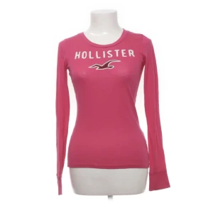 hollister tröja - hollister tröja i storlek xs💕bra skick, inga hål eller skavanker 