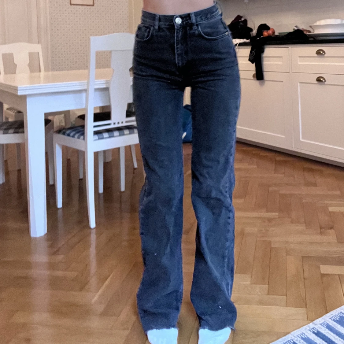 Svarta jeans