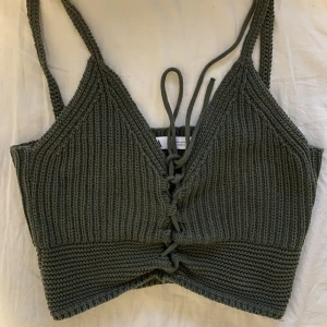 Virkad topp  - Grön virkad topp