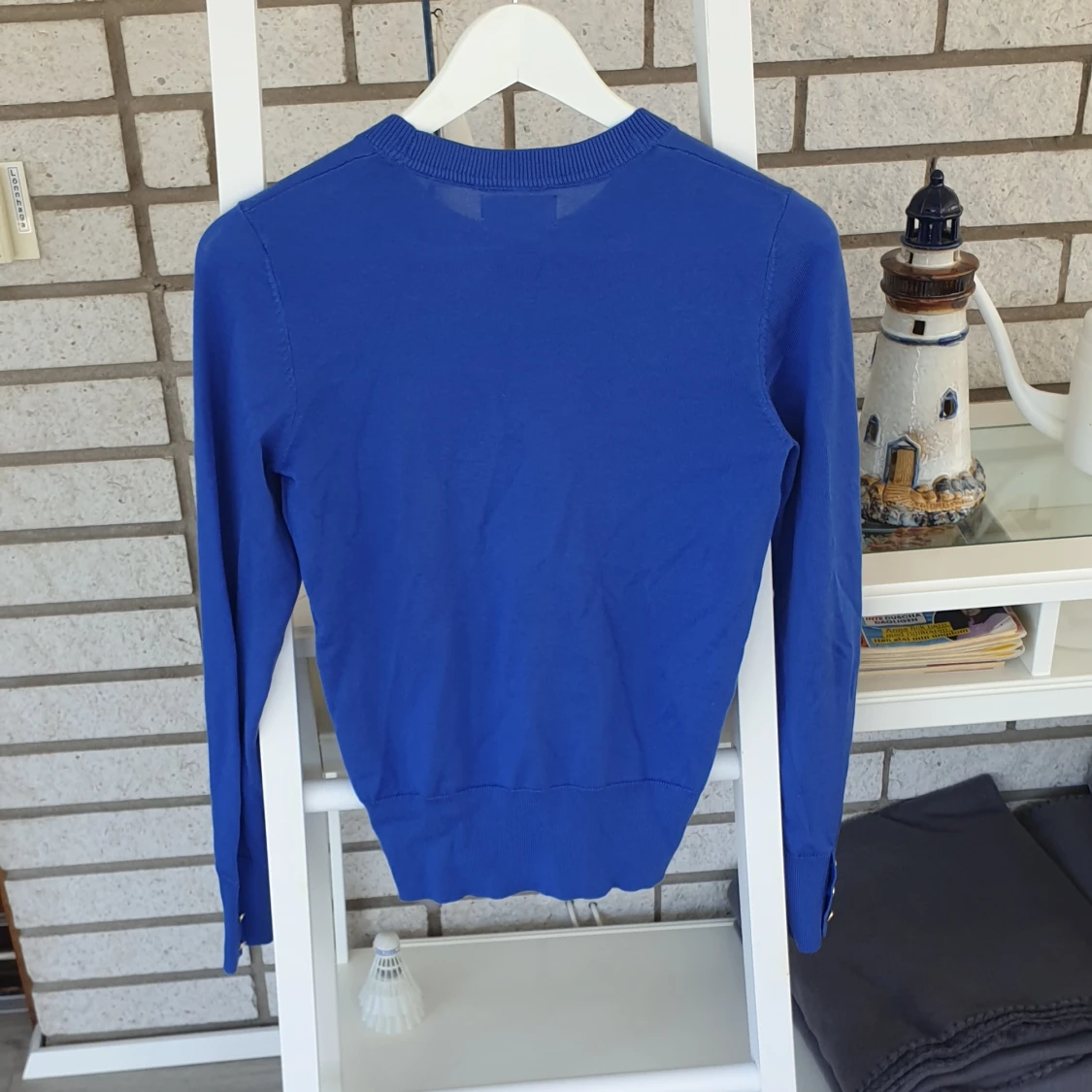 Tröja med gulddetaljer  - 91