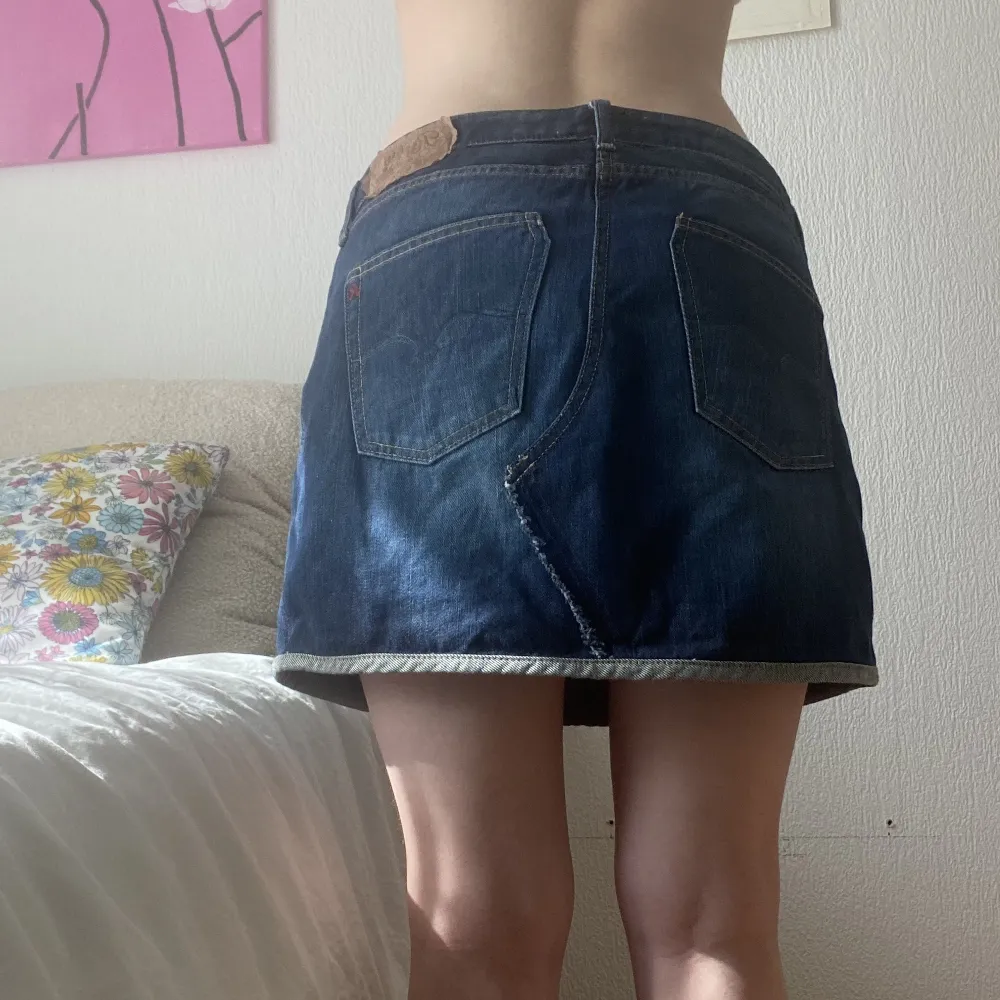 Snygg vintage kjol från Replay! Frakt tillkommer🌸. Kjolar.