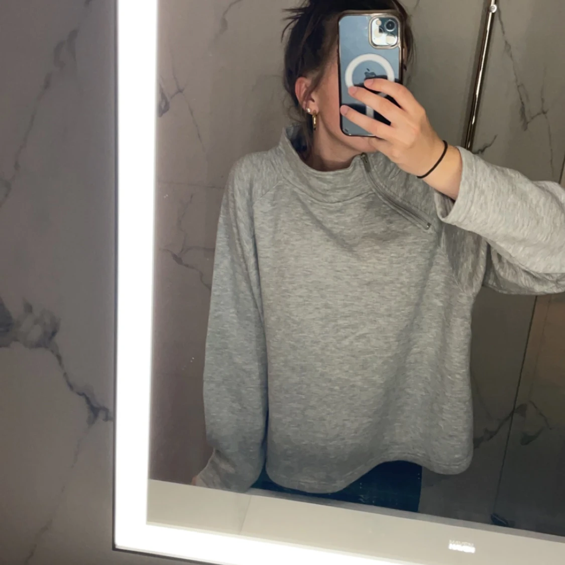 Tröja med dragkedja 