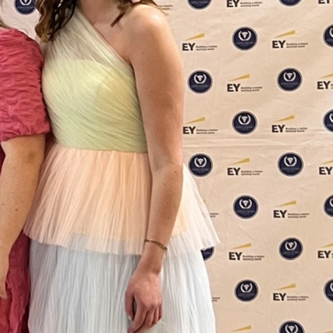 By malina klänning - 90