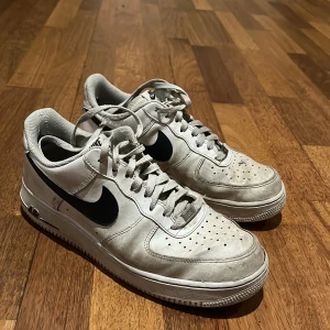 Nike air force 1  - Säljer nu dessa skor då dom är för små för mig!