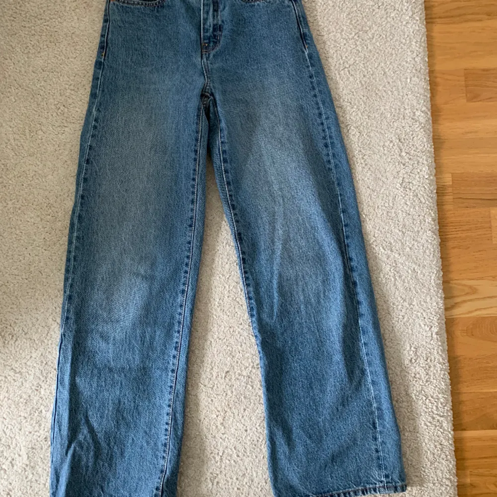Jeans från lager 157 i modellen ”boulevard” . Jeans & Byxor.