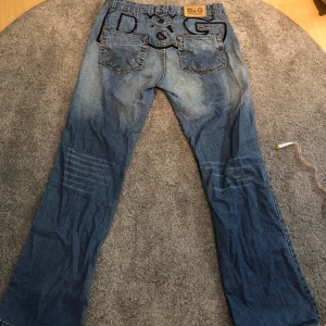 D&G - Jättefina jeans, kom privat för mått :)