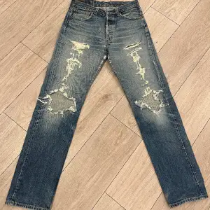 (Nr.2) Vintage Levis 501 jeans!   SKITSNYGGA, hade behållt om de passade mig.💙