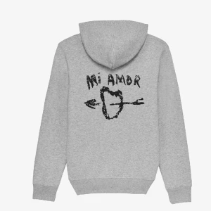 Mi Amor hoodie - Säljer denna hoodien från mira paris i bra skick. Sitter oversized på mig som har S💓Hör av er för mer bilder. Nypris ca 1800 kr