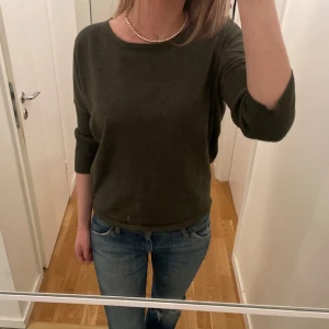 mörkgrön stickad kortärmad tröja - Trekvartsärmad nyskick