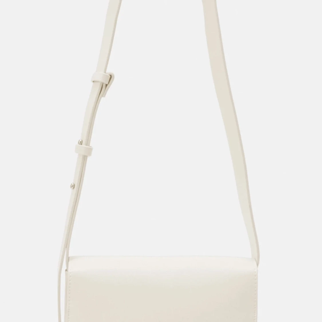 Kräm vit väska🫶🏼 - 90