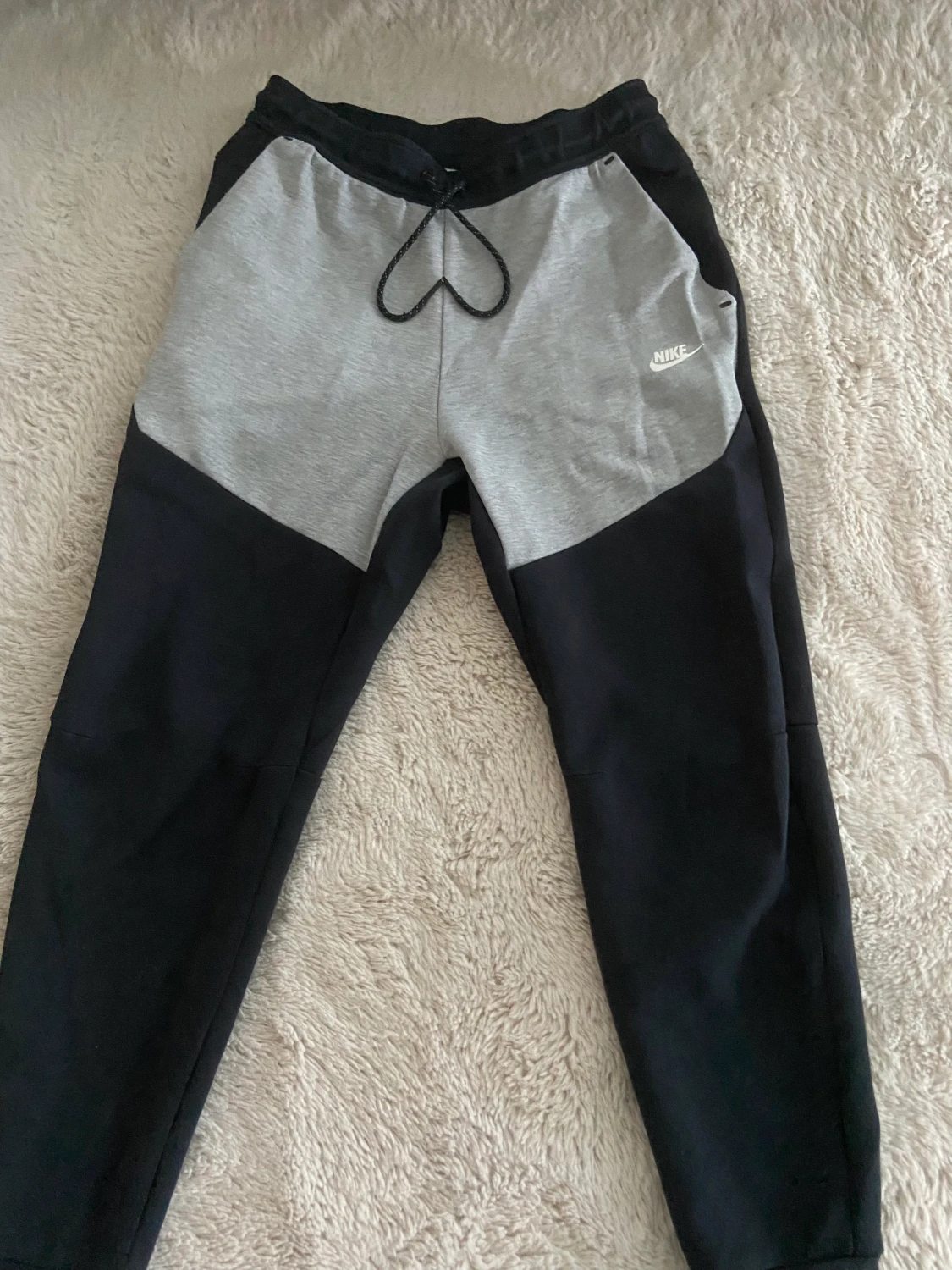 Nike tech fleece - 90