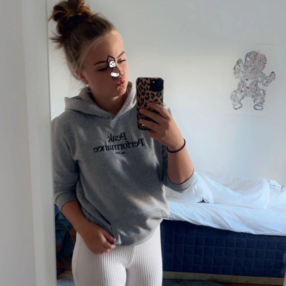 Peak performance grå hoodie - 91