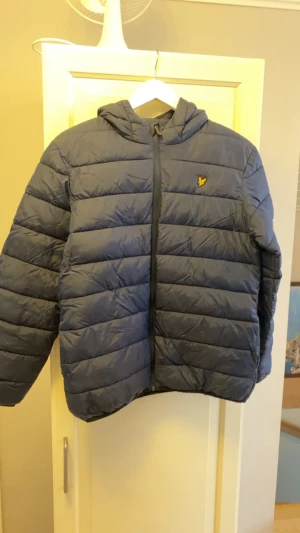 Lyle&scott jacka - Storlek small perfekt vinterjacka under de kyligare dagarna
