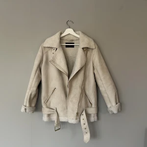 Jacka - Använd i fint skick