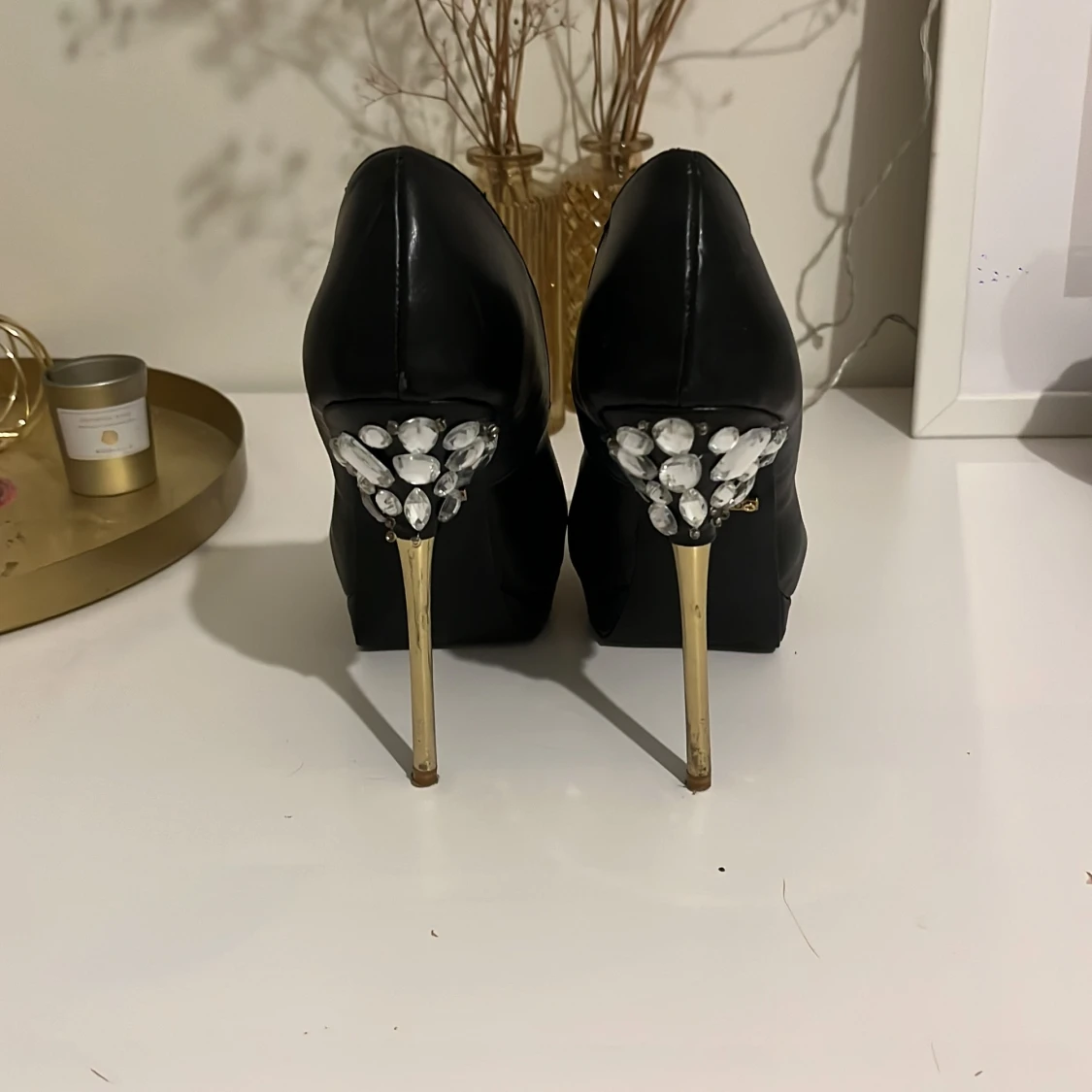 Höga stilettklackar - 91