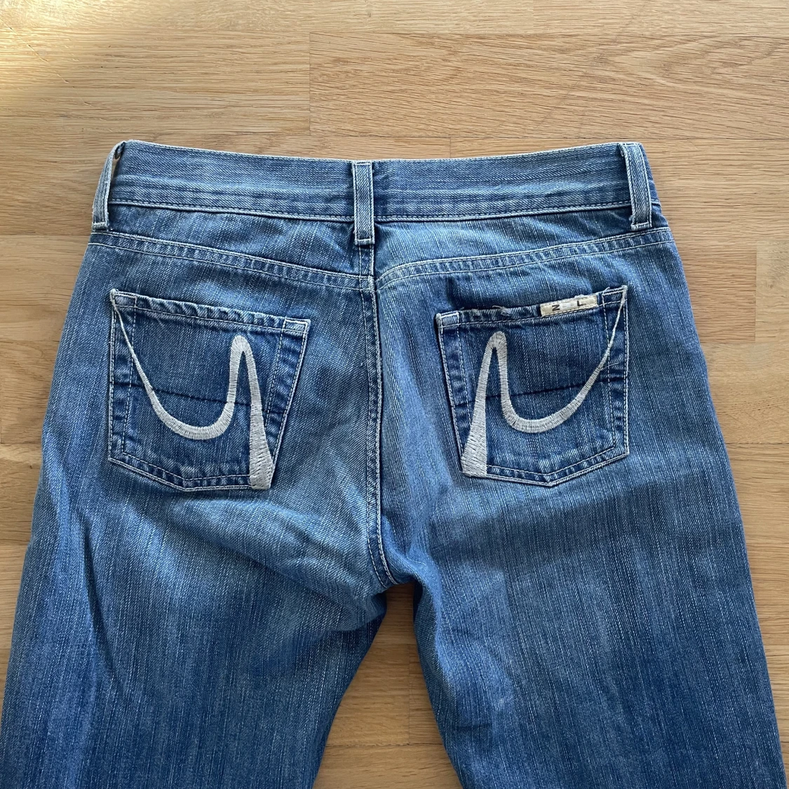 Lågmidjade jeans