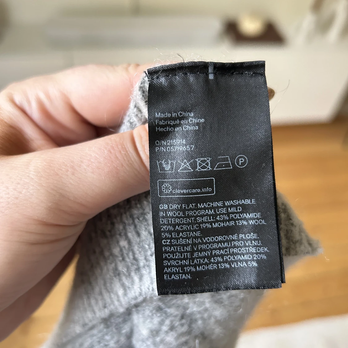 Grå stickad tröja Small/Medium - 91