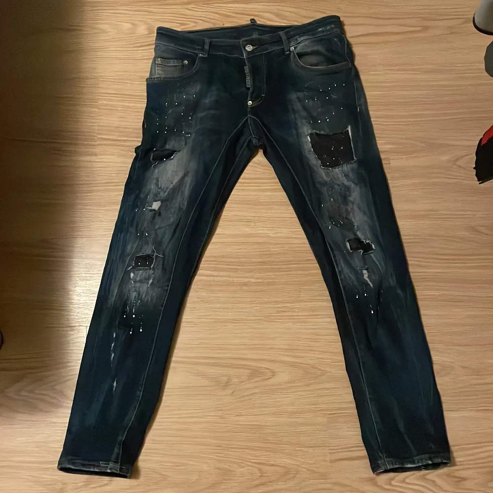 Helt nya Dsquared2 jeans storlek 52.. Jeans & Byxor.