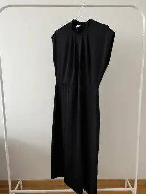 Svart klänning 
