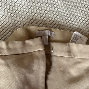 Kostymbyxor  - Knappt använda 