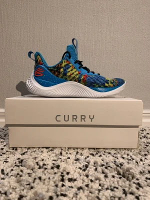 Curry 10’s  - Nya Curry 10 sourpatch kids 🍭 endats använda vid 3 tillfällen ✅