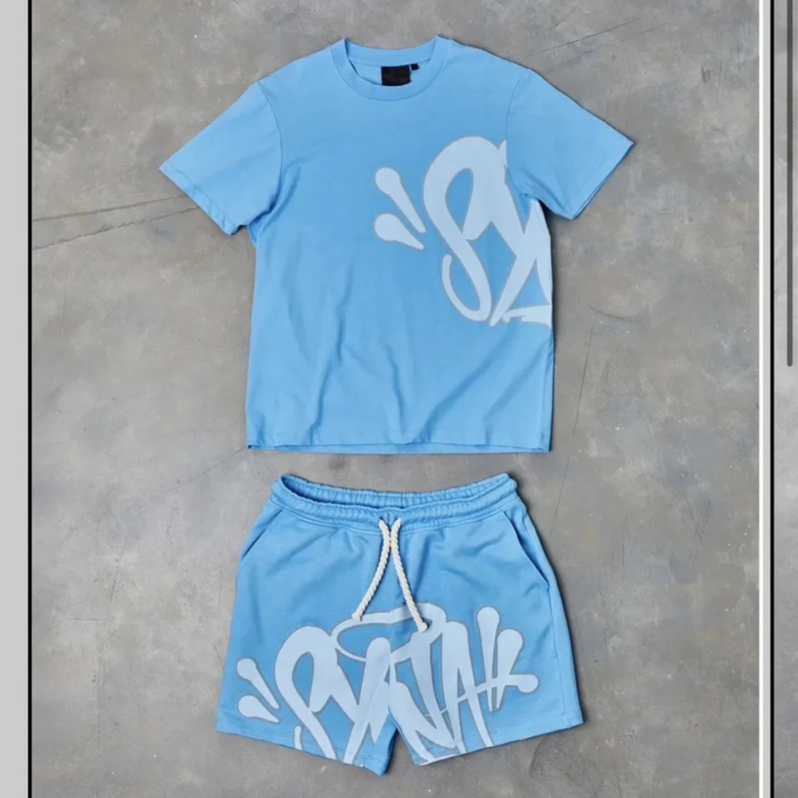 SYNAWORLD SHORTS SET CENTRALCEE