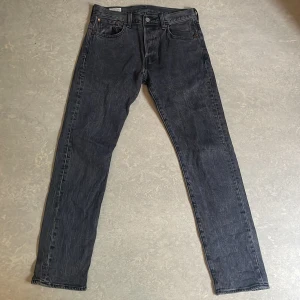 Levi’s 501 - Skick 10/10 aldrig använda W30 L32
