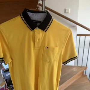 Hilfiger piké  - Skick: 10/10