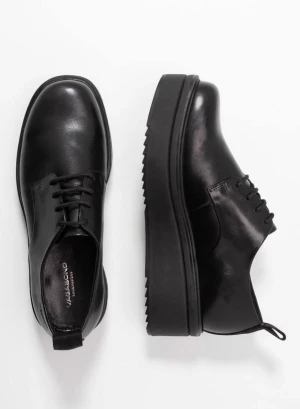 Vagabond, låga Tara, stl 41 - Svarta låga Tara från Vagabond, helt oanvända. Svart skinn. 