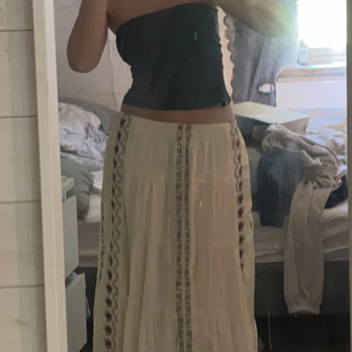 Lång broderad kjol - 90