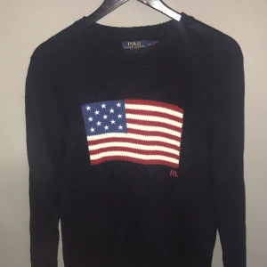 Ralph lauren tröja - Herr storlek S Gott skick 7/10 Ingen lukt eller skador på tröjan.