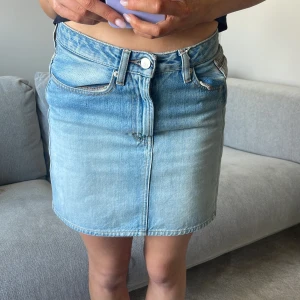 Jeanskjol - Snyggaste jeanskjol från Calvin klein❤️❤️