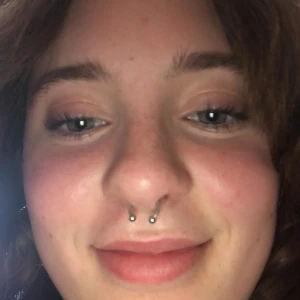 En sexig brud - En jättesnygg tjej. Som ni kan köpa😘