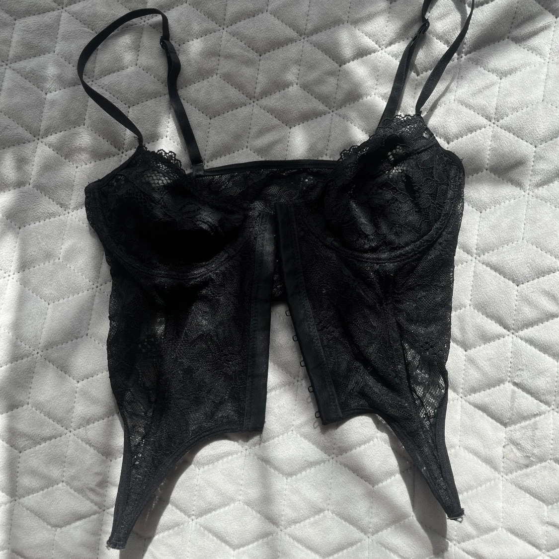 Korsett med spets - 90