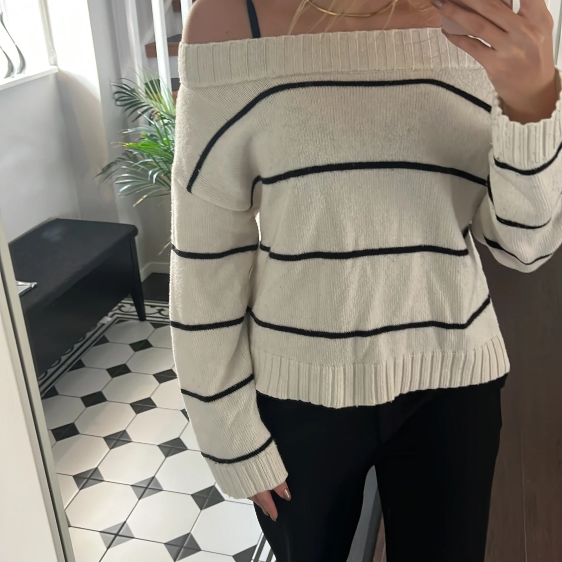 Stickad of shoulder tröja - 90