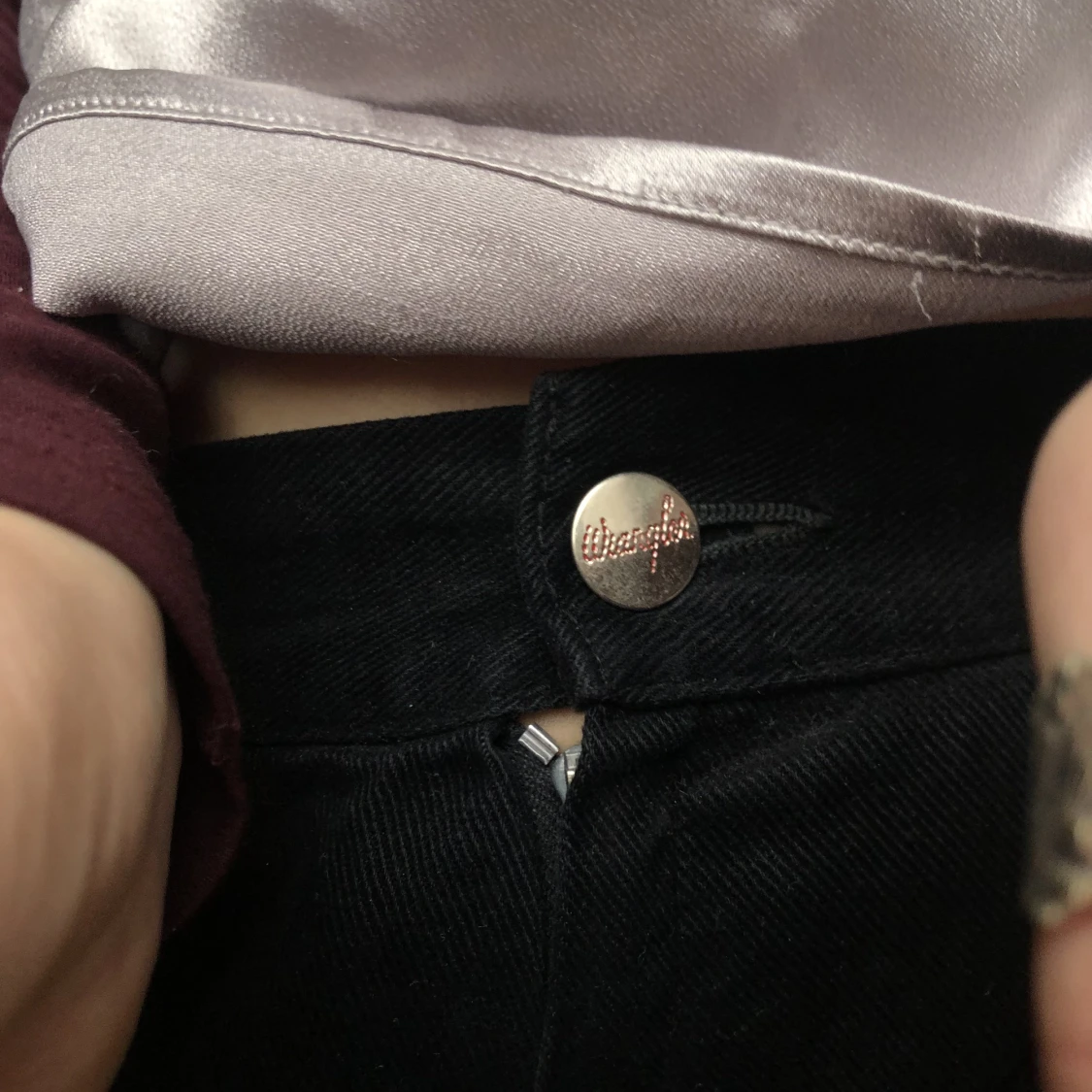 Svarta Wrangler byxor - 90