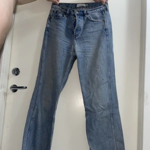 Blå jeans strl 36 - Fina jeans i strl 36! 