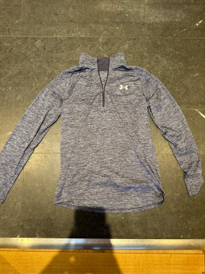 Gymtröja 💜 - Storlek s, superfin! Knappt använd. 💜