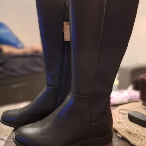 Långa stövlar 39 - Endast provade. 