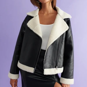 Sherling jacket - Oanvänd jacka i storlek L och därmed för stor på mig. Prislappen sitter kvar 