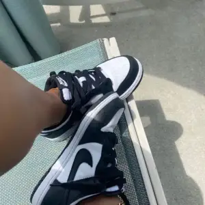 Ett par Nike skor knappt använda