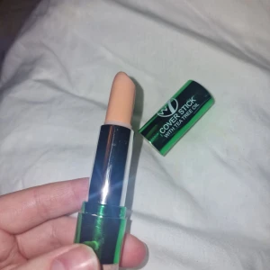 W7 - Helt oanvänd concealer🦋 Nypris ca 50kr 
