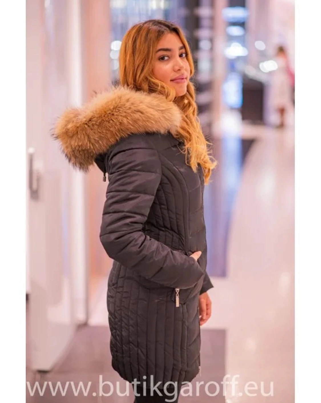 Vinterjacka med stor päls - 90